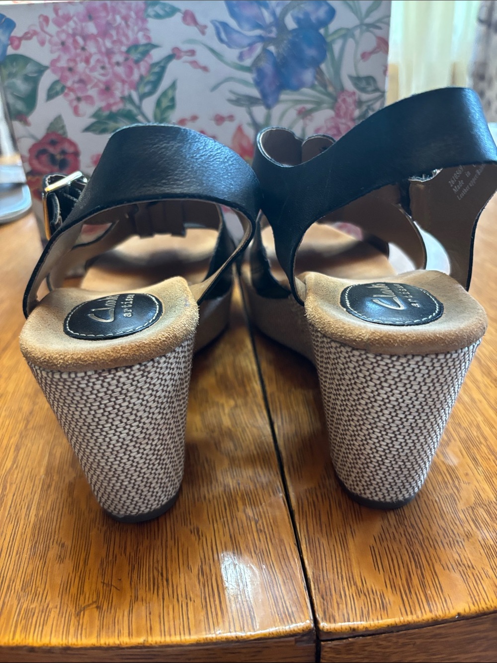 Clarks Black Leather Strappy Wedge Sandals - Picture 4 of 6